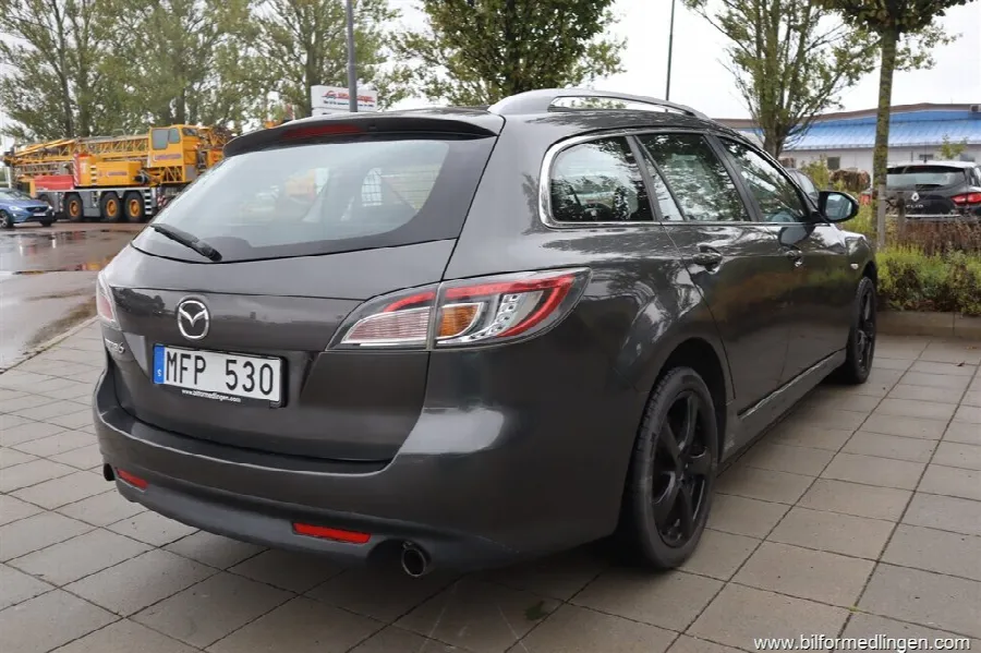 Mazda 6 2.0 MZR-DISI Wagon 155hk Svensksåld V-hjul, bild 5 av 12