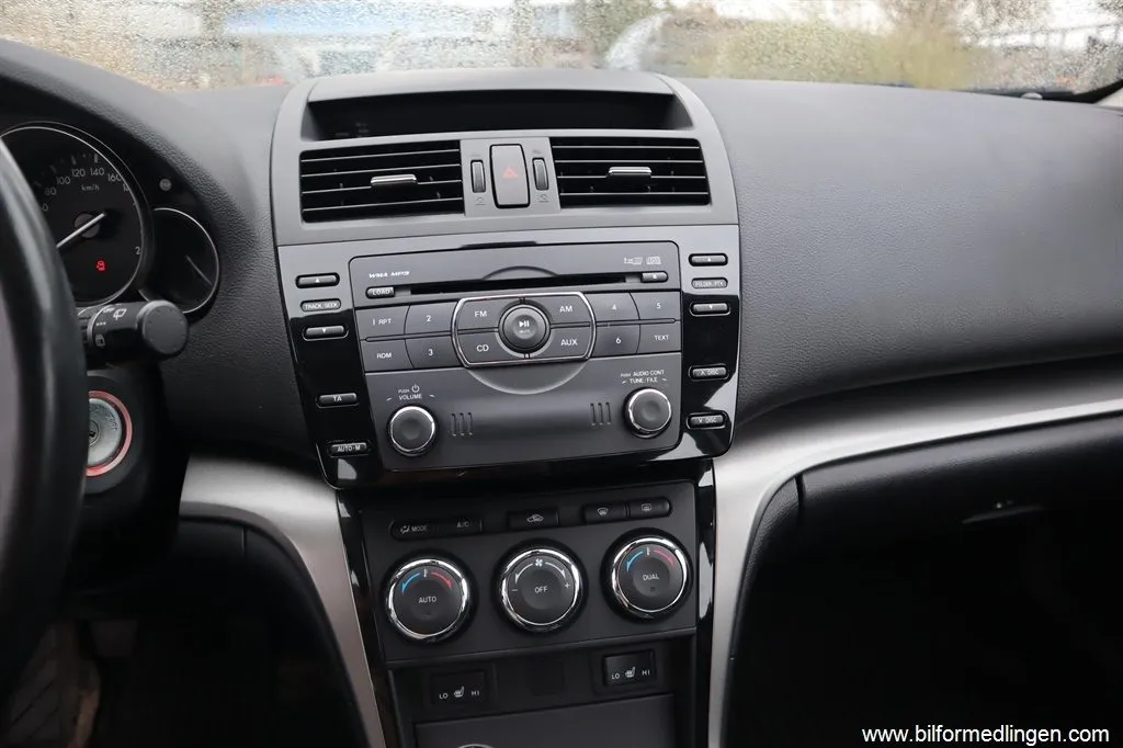 Mazda 6 2.0 MZR-DISI Wagon 155hk Svensksåld V-hjul, bild 12 av 12