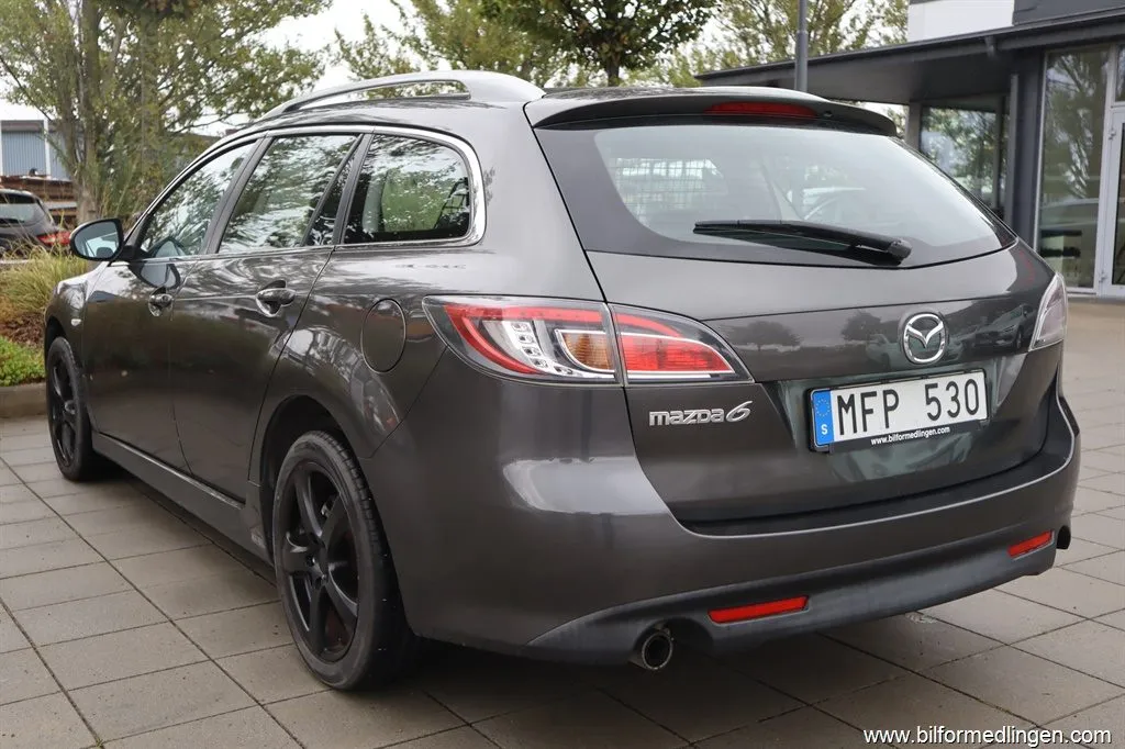 Mazda 6 2.0 MZR-DISI Wagon 155hk Svensksåld V-hjul, bild 6 av 12