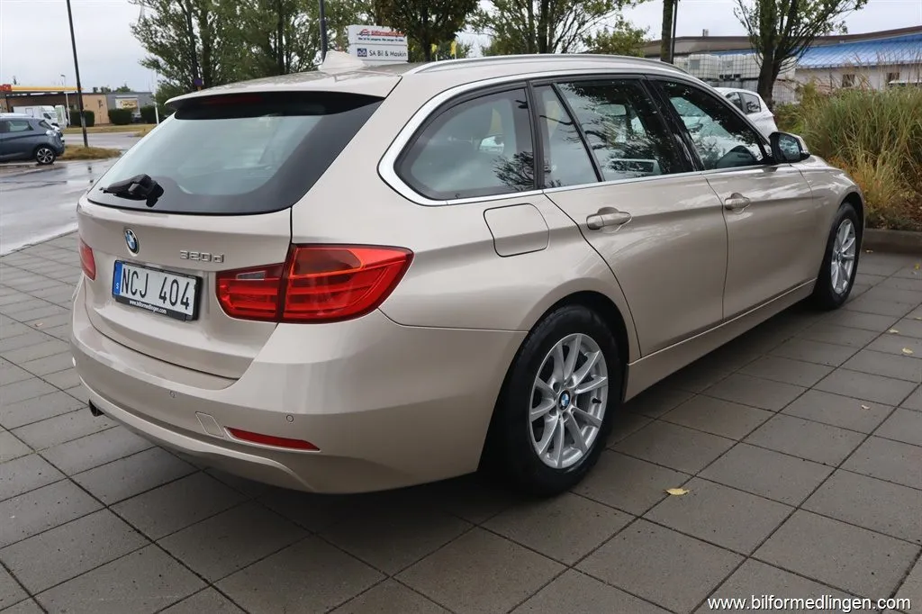 BMW 320 d Touring 184hk Aut Drag Taklucka, bild 8 av 12