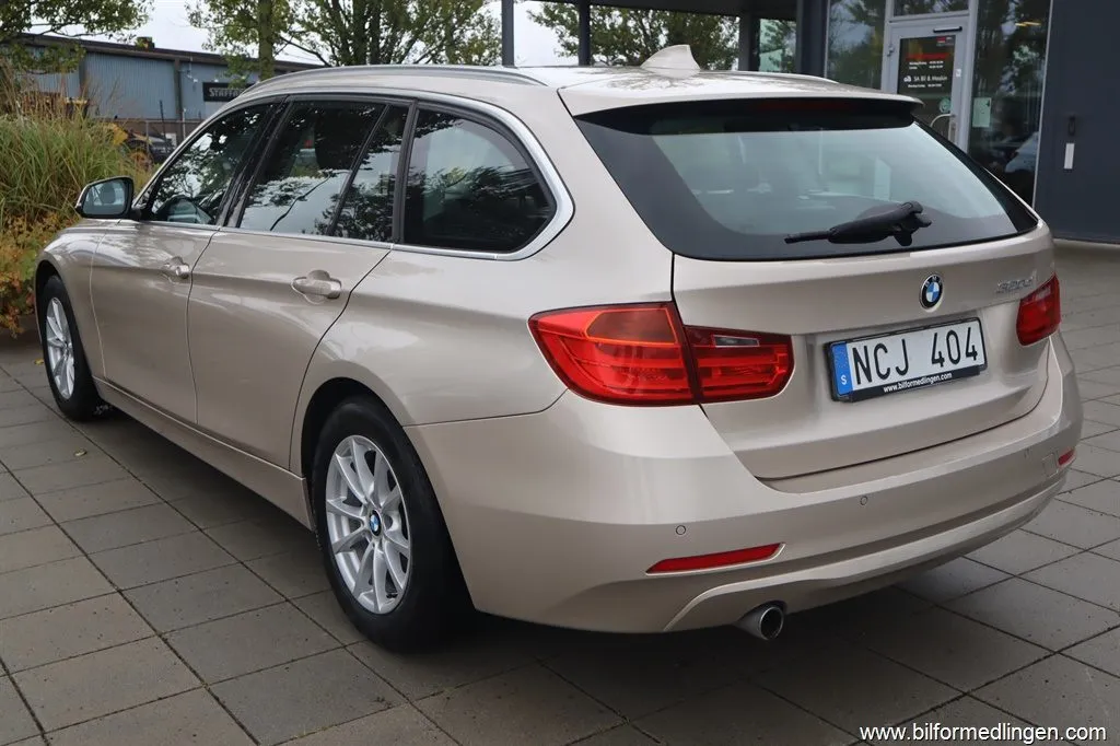 BMW 320 d Touring 184hk Aut Drag Taklucka, bild 10 av 12