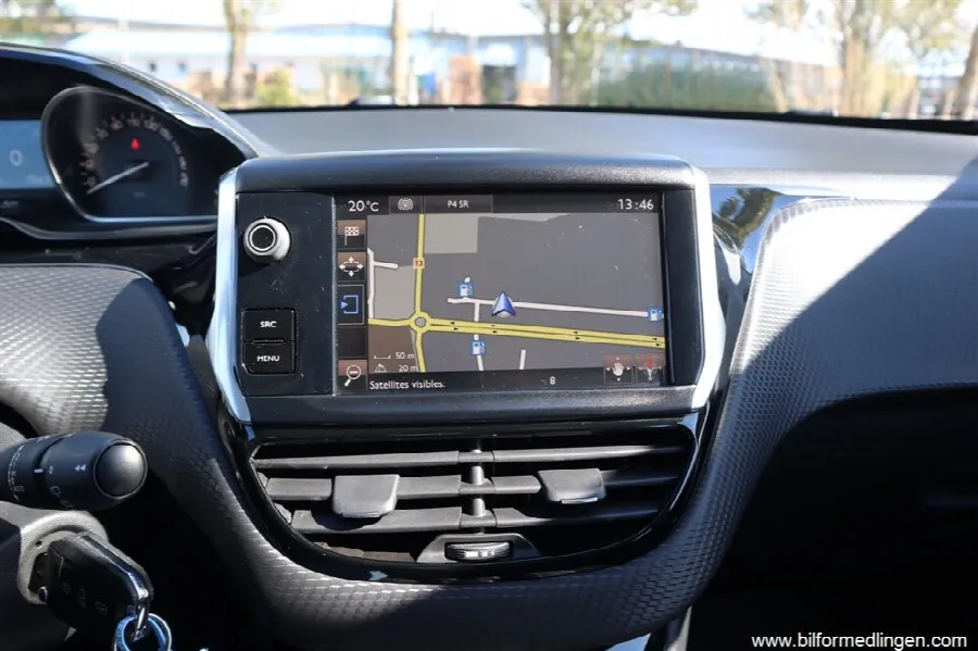Peugeot 2008 1.2 e-VTI 82hk Aut Svensksåld, bild 12 av 12