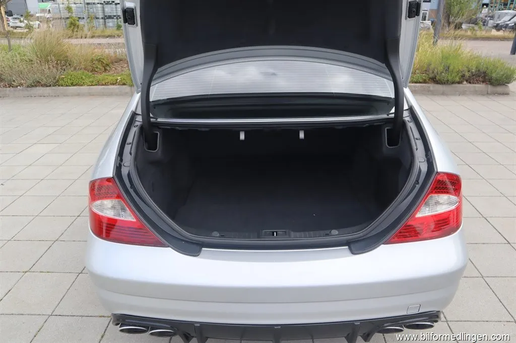 Mercedes-Benz CLS 63 AMG RWD 514hk, bild 7 av 12
