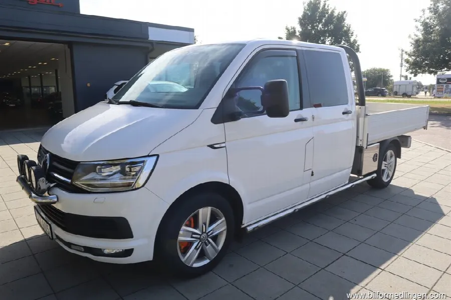 Volkswagen Transporter 2.0 TDI 4Motion Chassi Double Cab T32 204hk, bild 10 av 12