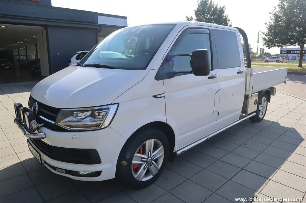 Volkswagen Transporter 2.0 TDI 4Motion Chassi Double Cab T32 204hk, bild 2 av 12
