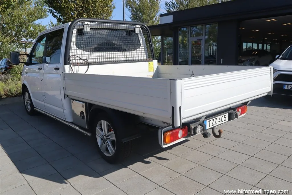 Volkswagen Transporter 2.0 TDI 4Motion Chassi Double Cab T32 204hk, bild 9 av 12