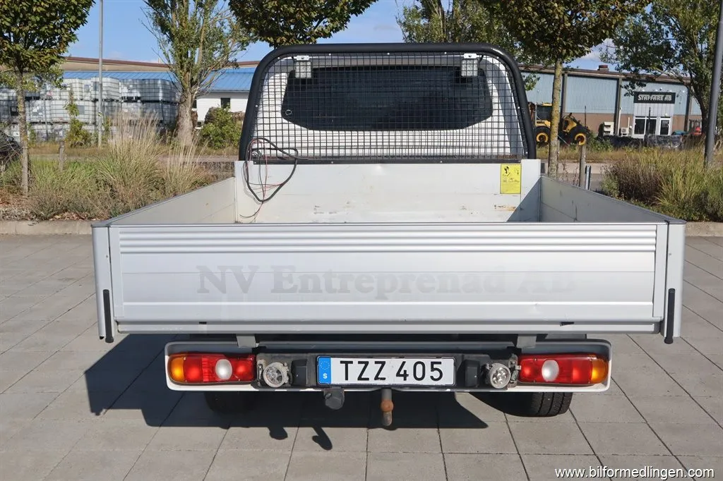 Volkswagen Transporter 2.0 TDI 4Motion Chassi Double Cab T32 204hk, bild 8 av 12