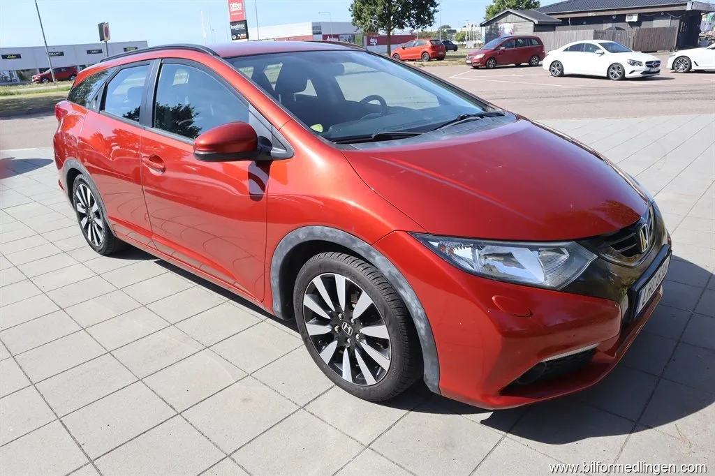 Honda Civic 1.6 i-DTEC Wagon 120hk Sport Dragkrok Svensksåld 1 ägare, bild 6 av 12