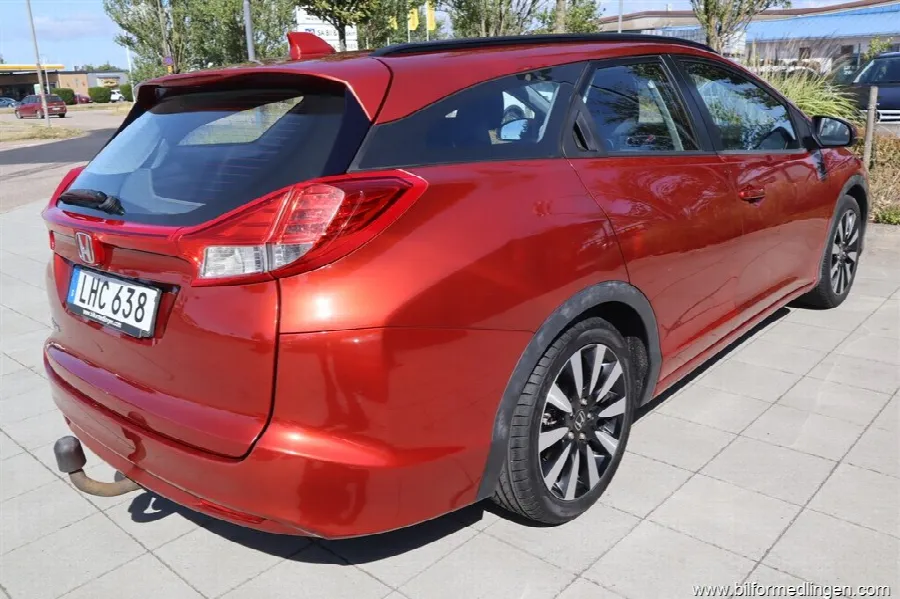 Honda Civic 1.6 i-DTEC Wagon 120hk Sport Dragkrok Svensksåld 1 ägare, bild 8 av 12