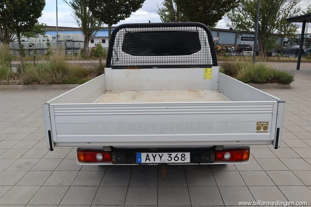 Volkswagen Transporter 2.0 TDI 4Motion Chassi Double Cab T32 204hk Dragkrok Auto, bild 9 av 12