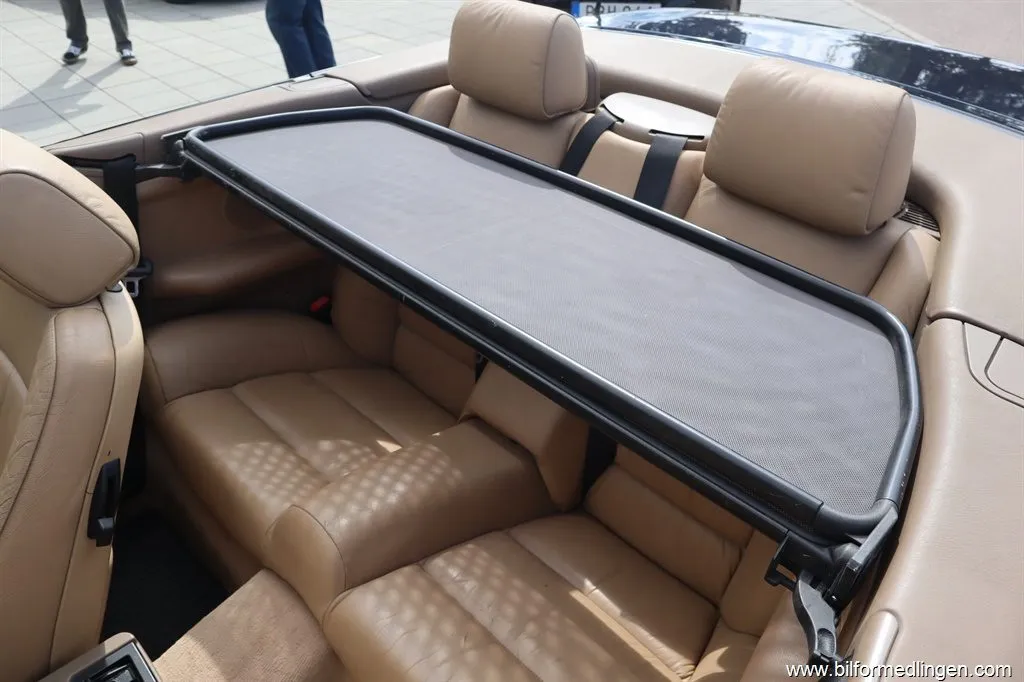 BMW 328 i Convertible 193hk OBS 1 Ägare Svensksåld, bild 10 av 12
