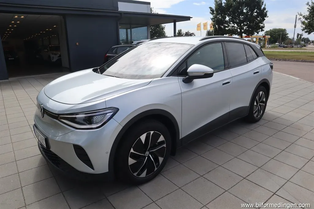 Volkswagen ID.4 Pro Edition 286hk Dragkrok Vinterhjul Kampanjränta 3.95% Svensks, bild 2 av 12