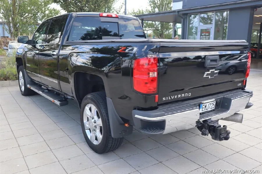Chevrolet Silverado 6.6 V8 Duramax 4WD Silverado 2500 HD Crew Cab 451hk, bild 10 av 12
