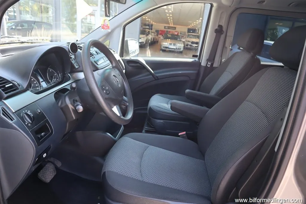 Mercedes-Benz Vito 224hk 5 sits TouchShift Dragkrok Comfortline Automat V-hjul, bild 4 av 12