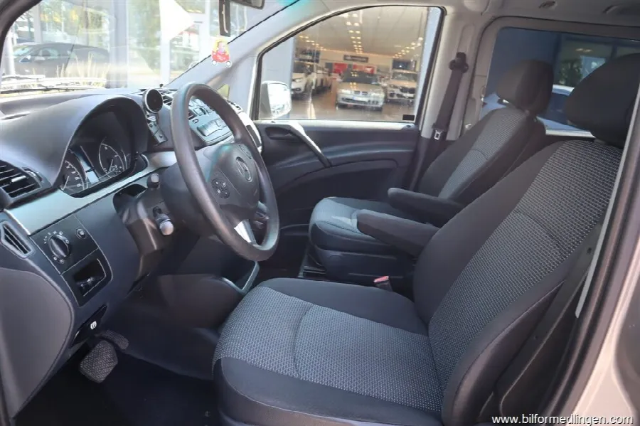 Mercedes-Benz Vito 224hk 5 sits TouchShift Dragkrok Comfortline Automat V-hjul, bild 4 av 12