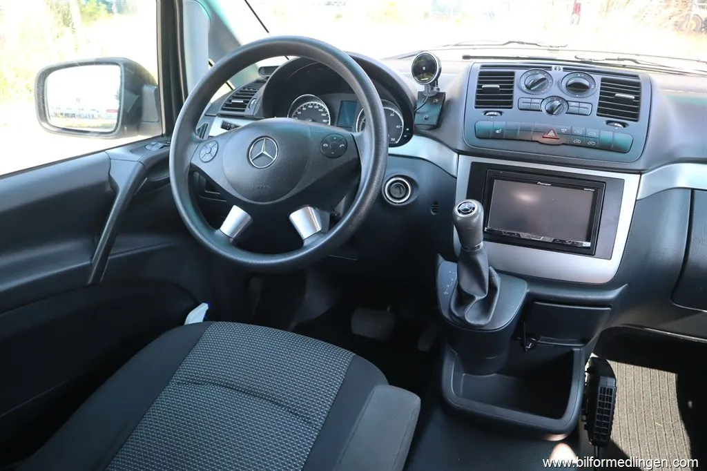 Mercedes-Benz Vito 224hk 5 sits TouchShift Dragkrok Comfortline Automat V-hjul, bild 3 av 12