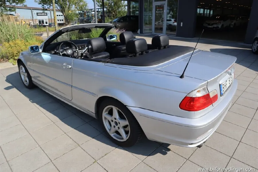 BMW 320 Ci 170hk Cab, bild 12 av 12