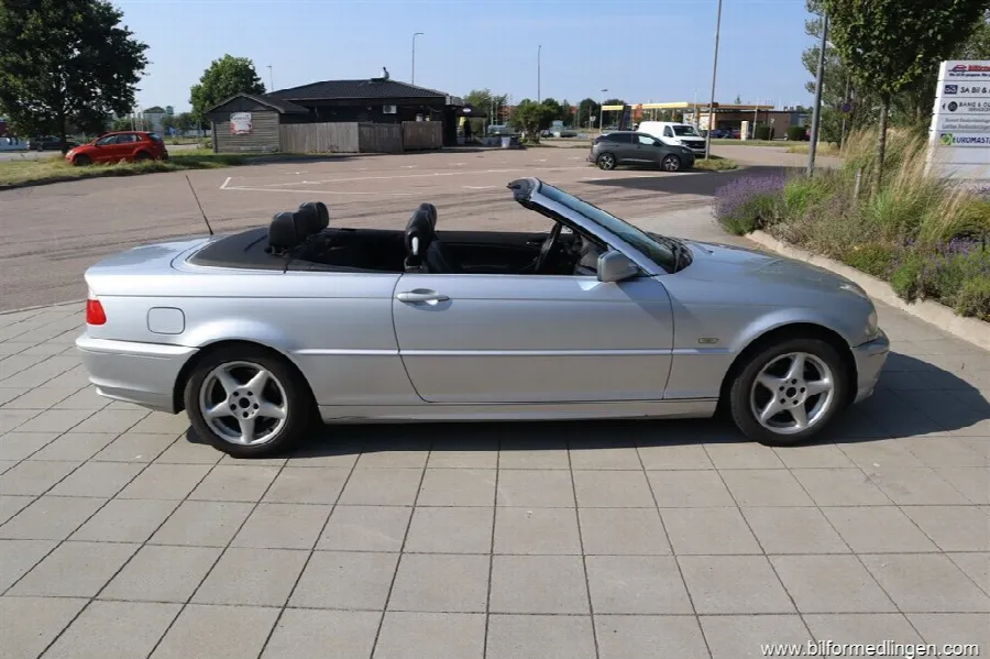 BMW 320 Ci 170hk Cab, bild 11 av 12