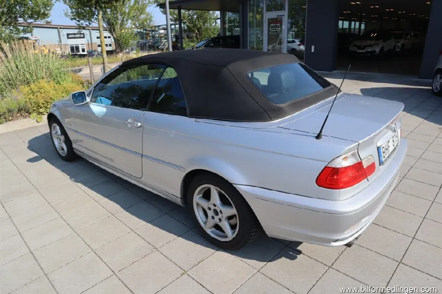 BMW 320 Ci 170hk Cab, bild 5 av 12