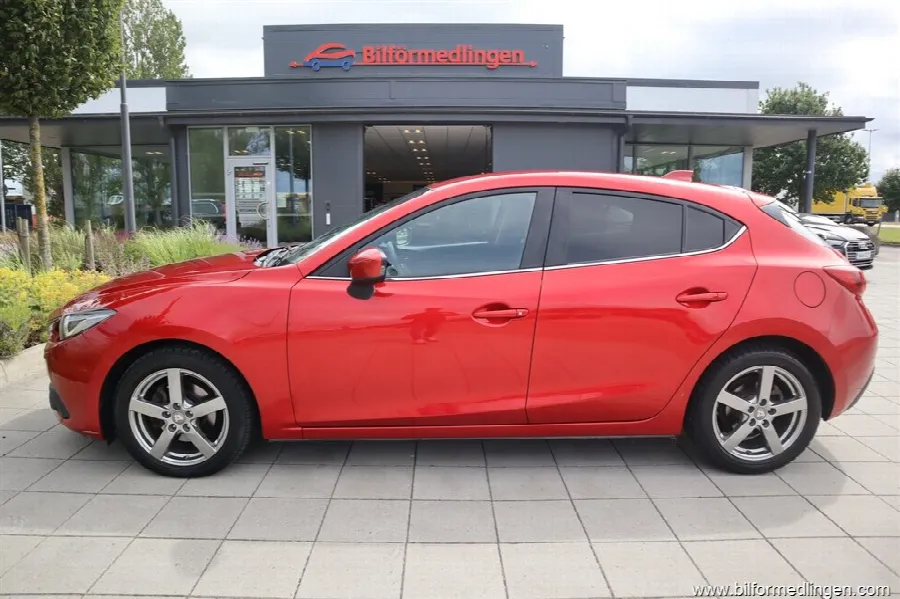 Mazda 3 2.2 SKYACTIV-D Sport 150hk Svensksåld, bild 1 av 12