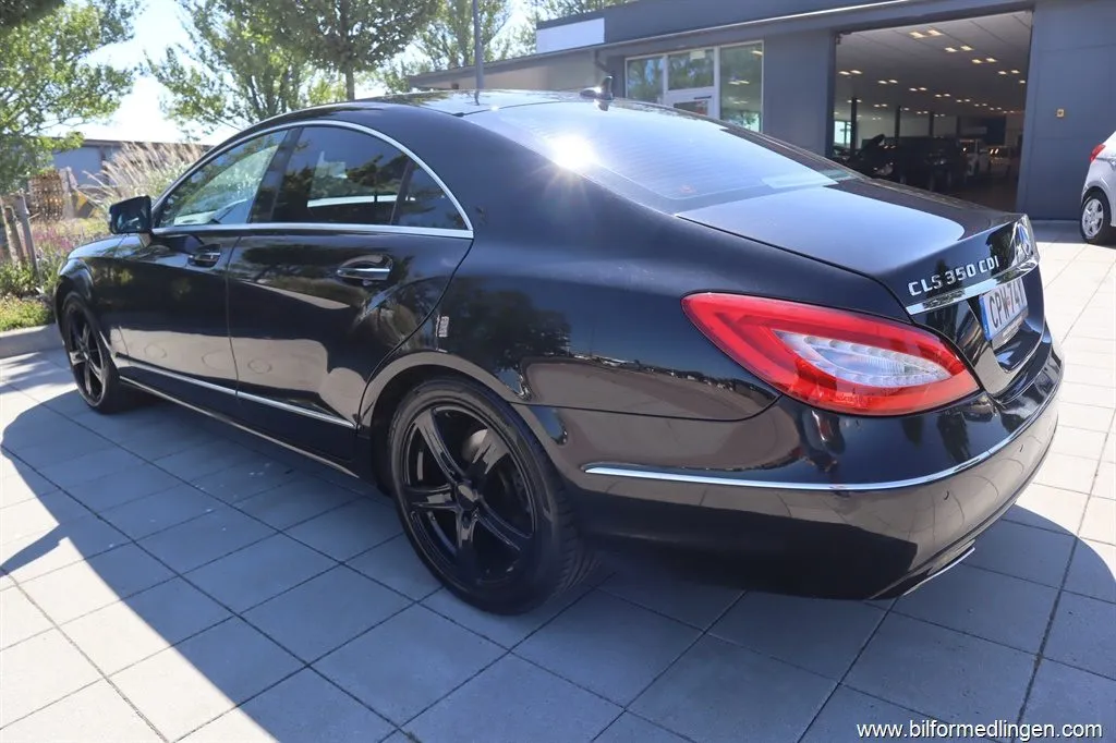 Mercedes-Benz CLS 350 CDI 4MATIC 265hk Skinn Aut Navi, bild 9 av 12