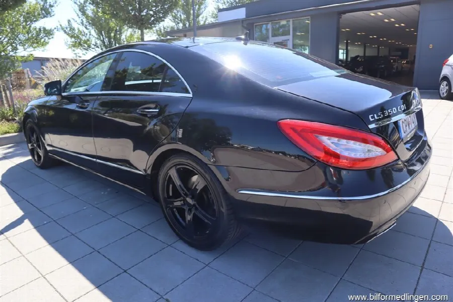Mercedes-Benz CLS 350 CDI 4MATIC 265hk Skinn Aut Navi, bild 9 av 12