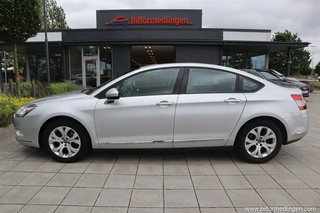 Citroën C5 1.6 THP Sedan 156hk Svensksåld Navi, bild 1 av 12
