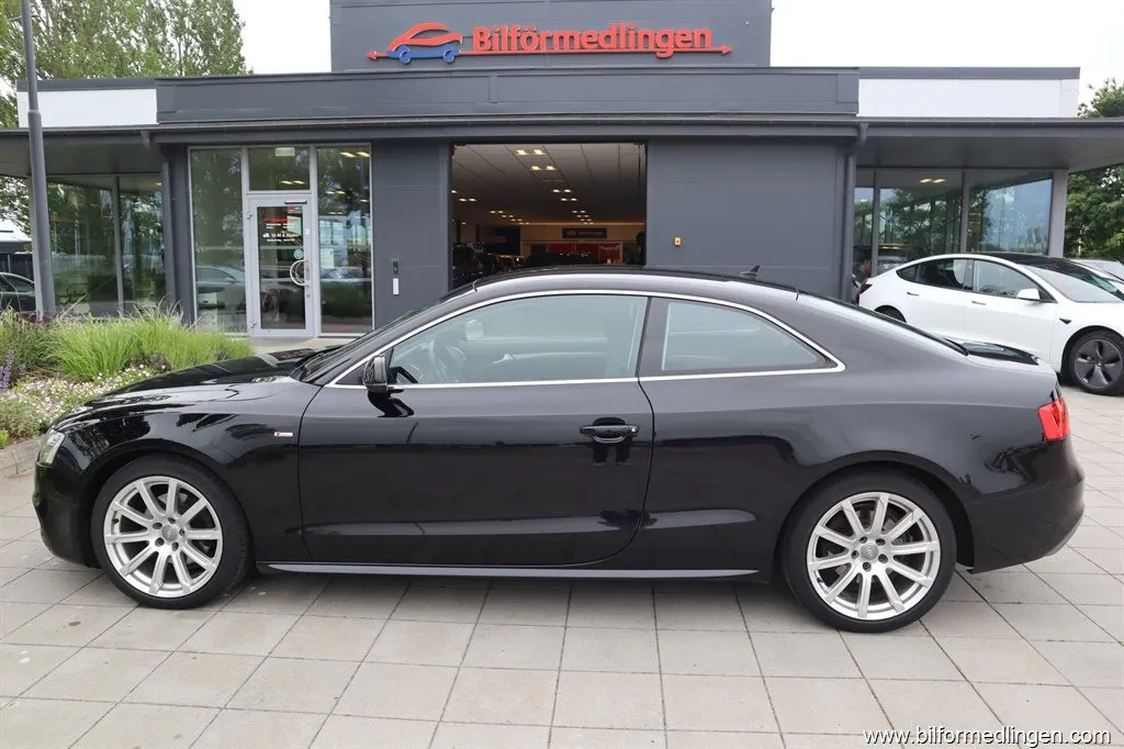 Audi A5 2.0 TDI DPF Coupé 190hk Sport edition S-line, bild 1 av 12