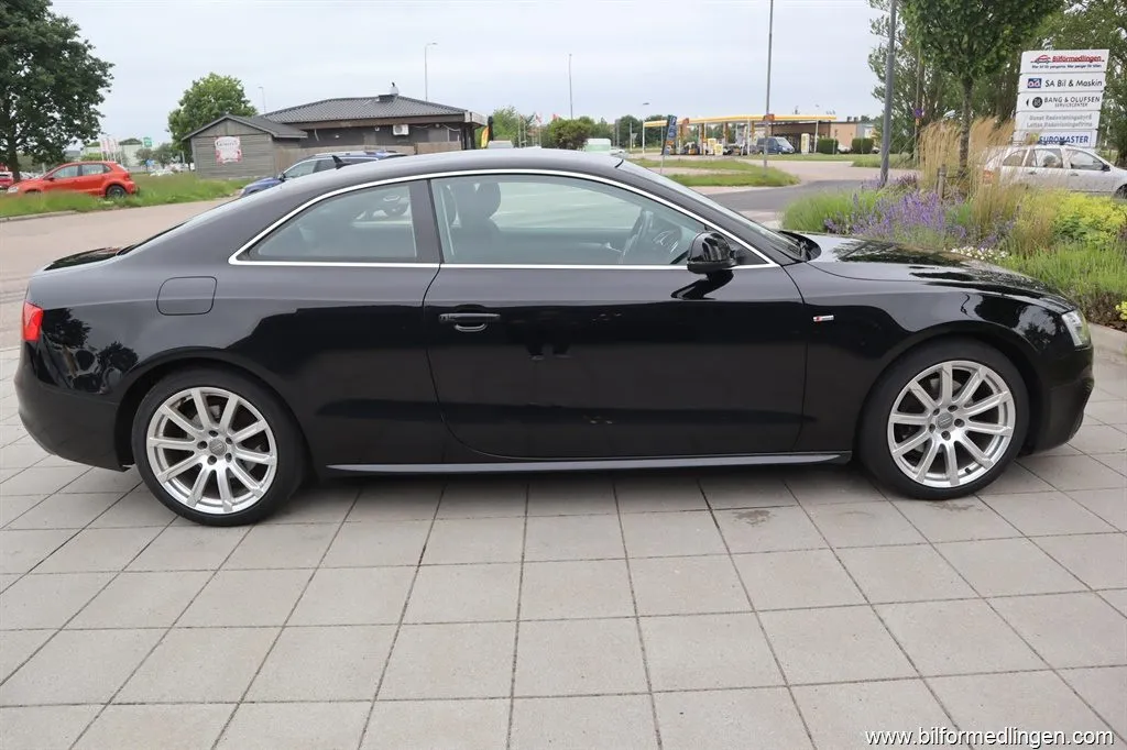 Audi A5 2.0 TDI DPF Coupé 190hk Sport edition S-line, bild 7 av 12