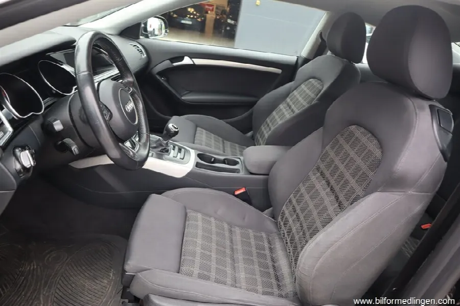 Audi A5 2.0 TDI DPF Coupé 190hk Sport edition S-line, bild 4 av 12