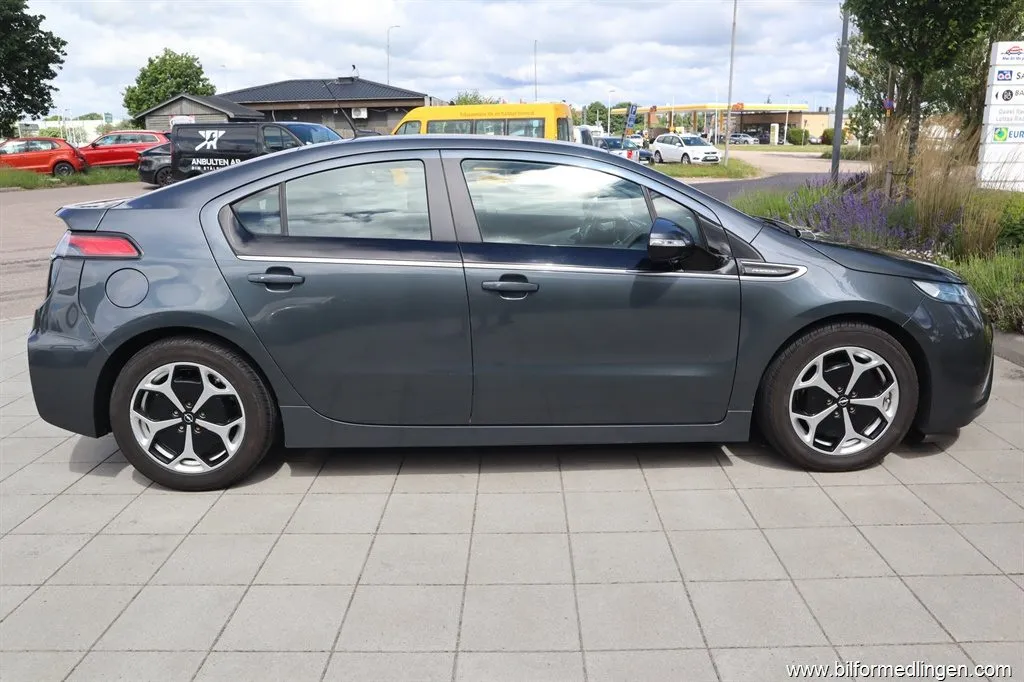 Opel Ampera 1.4 ECOTEC Plug-In Hybrid FWD PHEV B 150hk Skinn Automat, bild 7 av 12