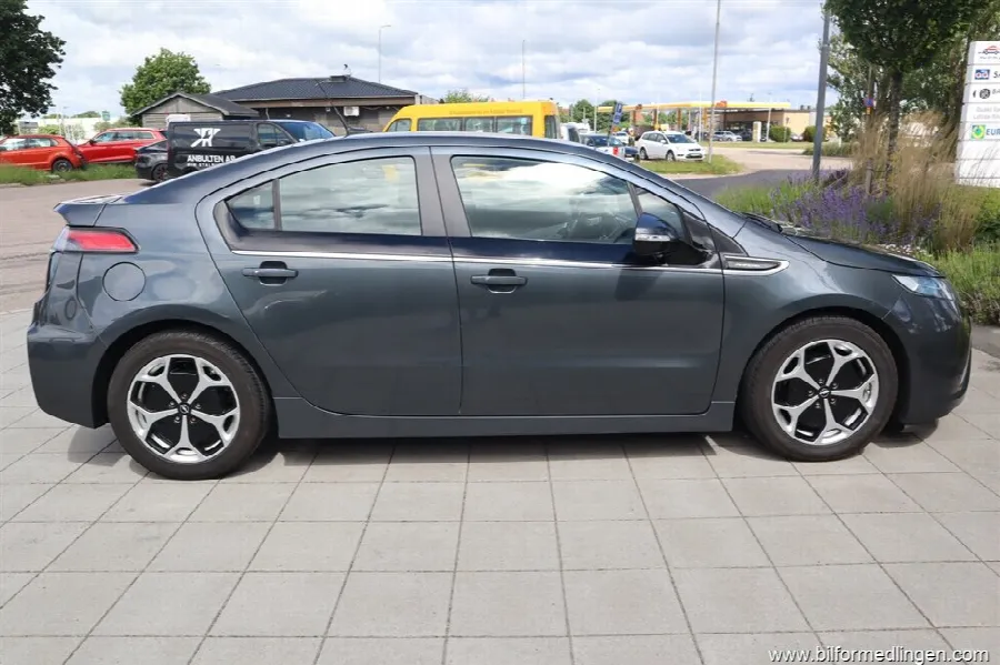Opel Ampera 1.4 ECOTEC Plug-In Hybrid FWD PHEV B 150hk Skinn Automat, bild 7 av 12