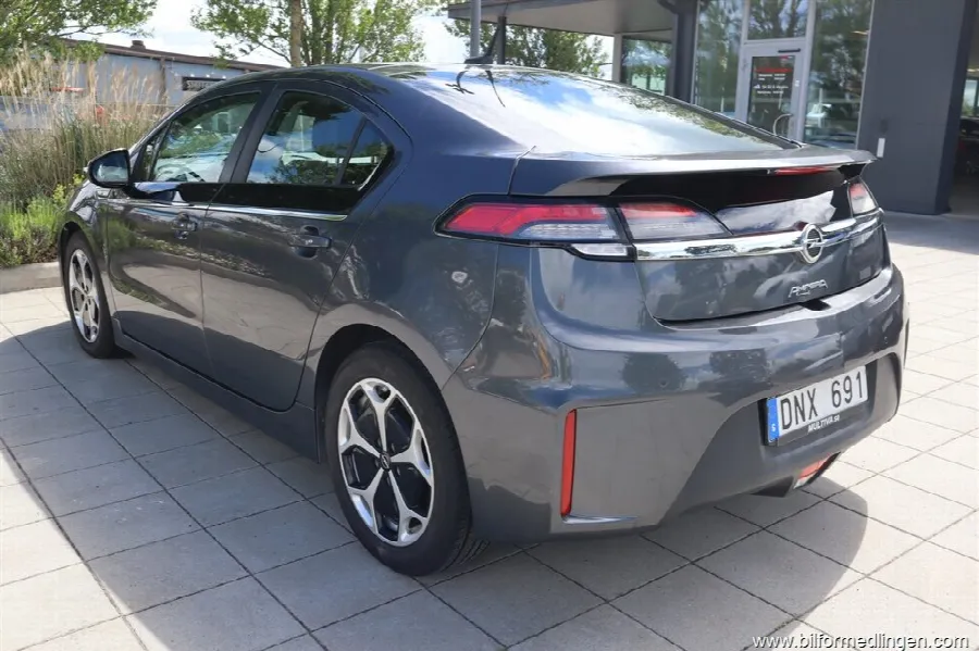 Opel Ampera 1.4 ECOTEC Plug-In Hybrid FWD PHEV B 150hk Skinn Automat, bild 10 av 12