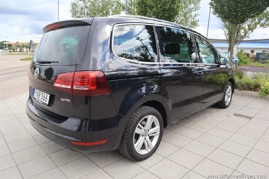 Volkswagen Sharan 2.0 TDI SCR FWD 150hk Aut 7 Sits Drag Backkamera, bild 3 av 12