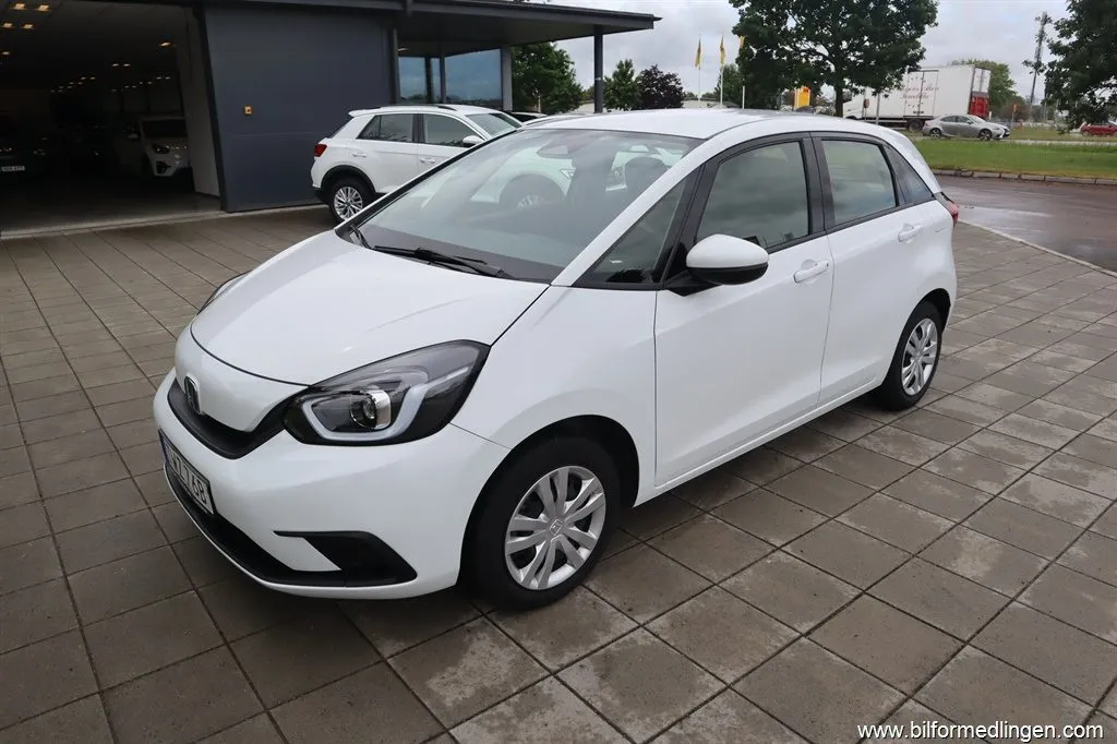 Honda Jazz 1.5 i-MMD e Hybrid Adaptiv farthållare Comfort Svensksåld, bild 2 av 12