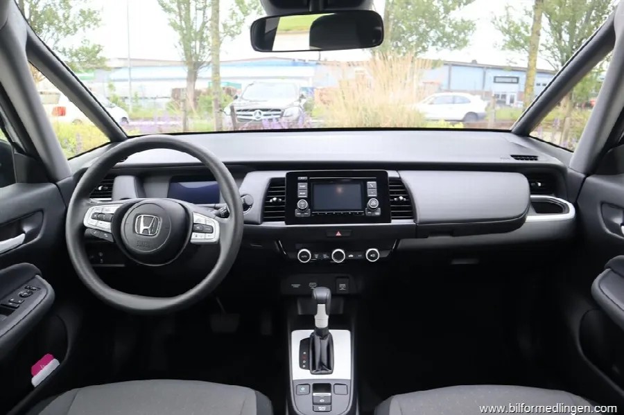 Honda Jazz 1.5 i-MMD e Hybrid Adaptiv farthållare Comfort Svensksåld, bild 5 av 12
