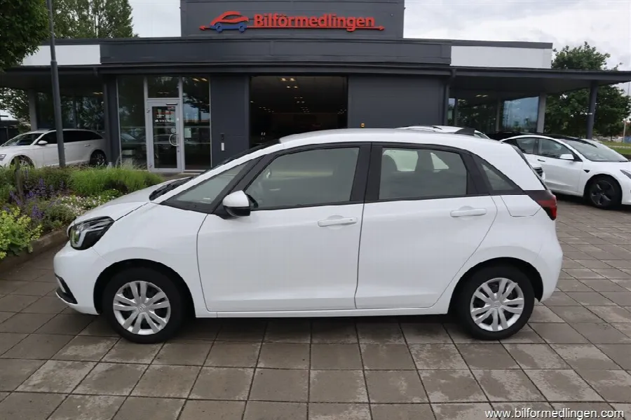 Honda Jazz 1.5 i-MMD e Hybrid Adaptiv farthållare Comfort Svensksåld, bild 1 av 12