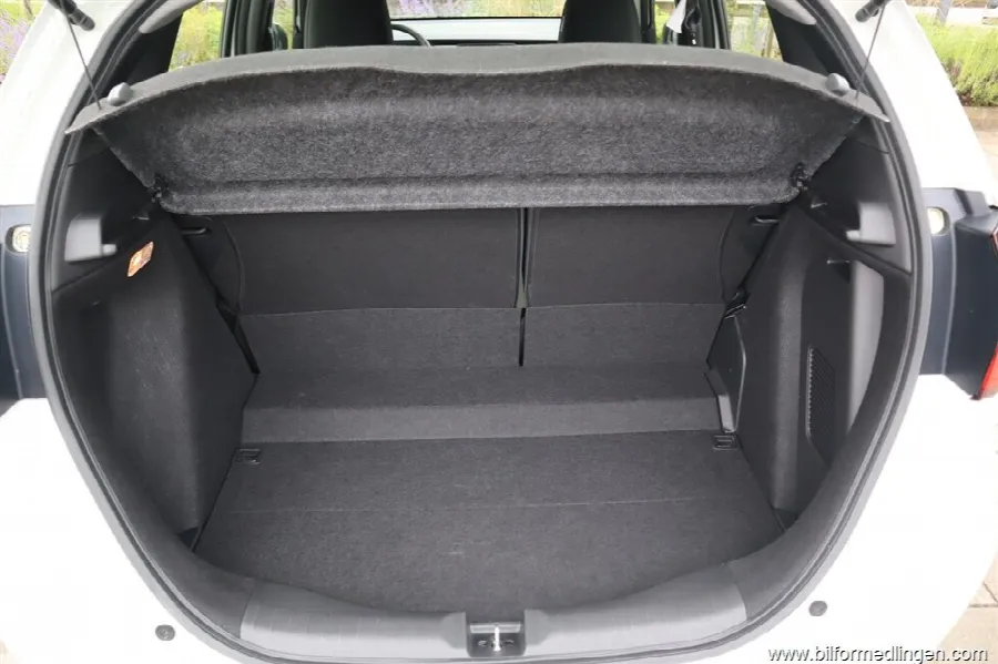 Honda Jazz 1.5 i-MMD e Hybrid Adaptiv farthållare Comfort Svensksåld, bild 12 av 12