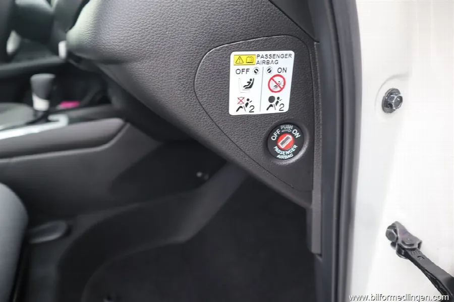 Honda Jazz 1.5 i-MMD e Hybrid Adaptiv farthållare Comfort Svensksåld, bild 10 av 12