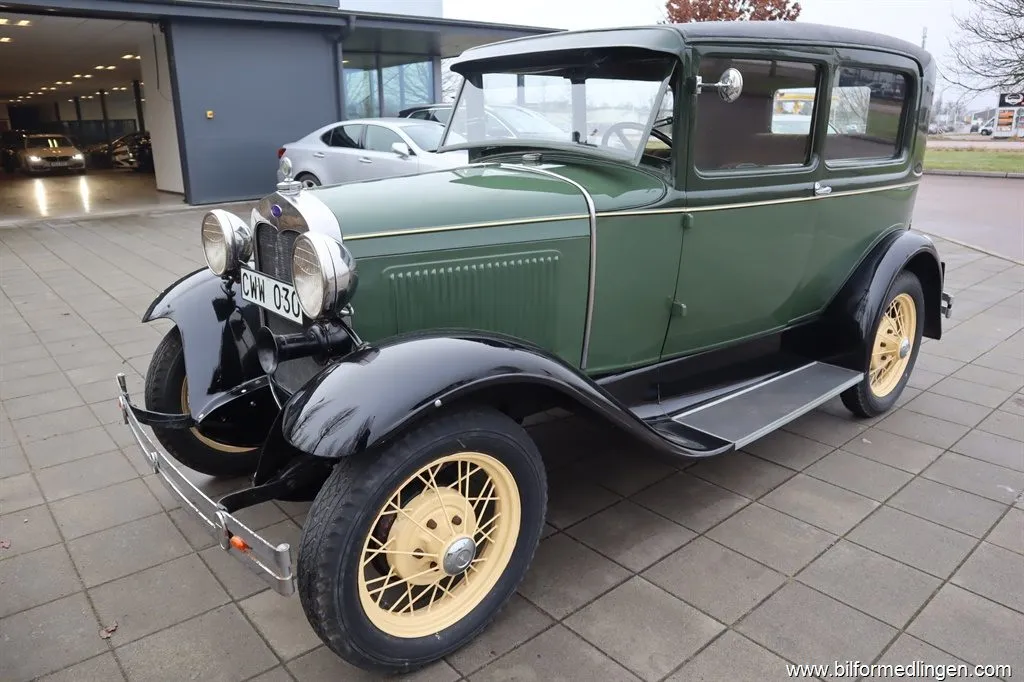Ford Model A 3.3 Tudor Sedan Handgas Koffert, bild 2 av 12