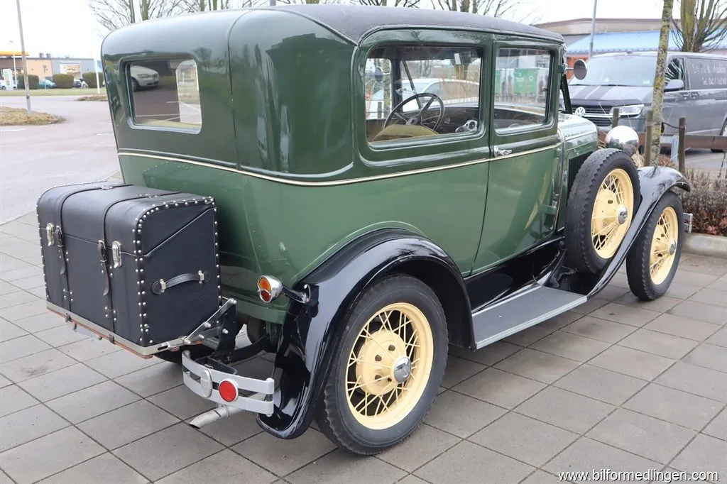 Ford Model A 3.3 Tudor Sedan Handgas Koffert, bild 7 av 12