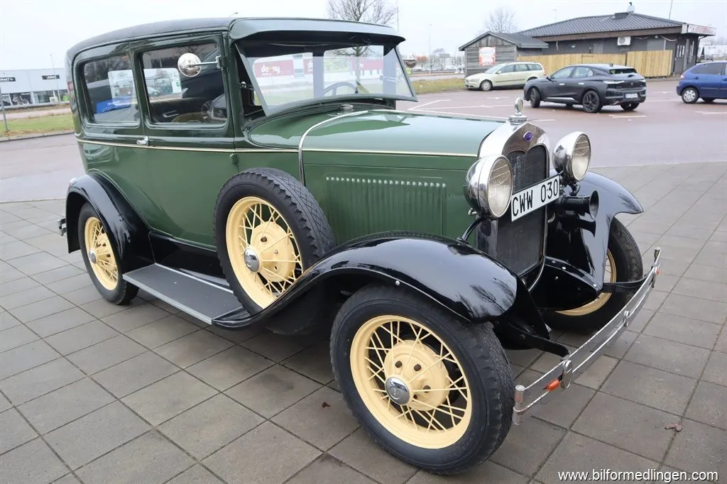 Ford Model A 3.3 Tudor Sedan Handgas Koffert, bild 6 av 12