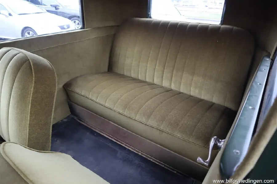 Ford Model A 3.3 Tudor Sedan Handgas Koffert, bild 5 av 12
