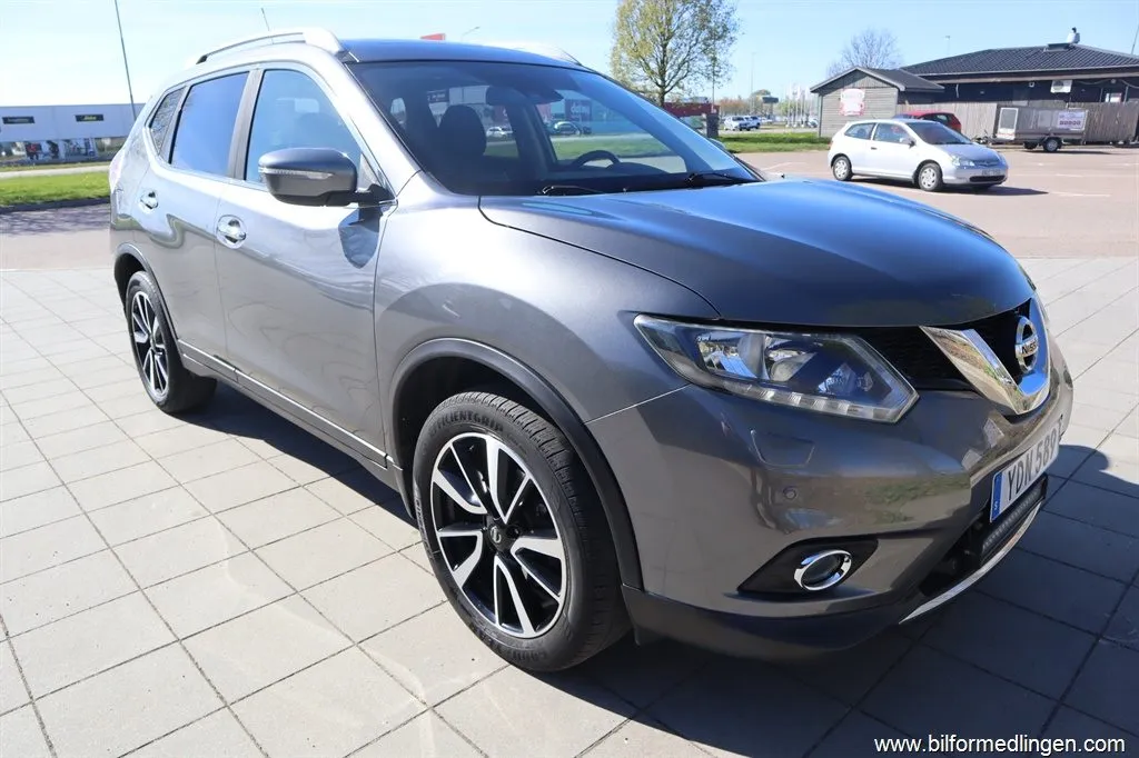 Nissan X-Trail 1.6 dCi FWD 130hk Automat 7 sits 1 ägare, bild 6 av 11