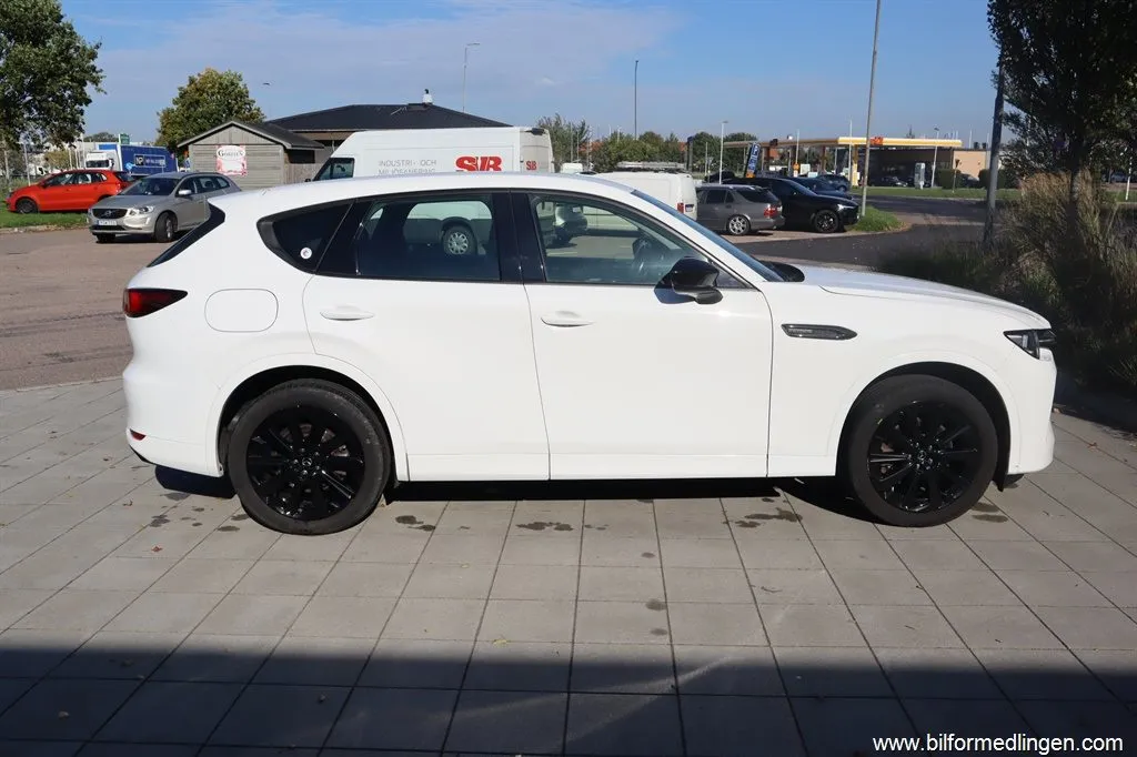 Mazda CX-60 2.5 Plug-In-Hybrid 327hk Aut 3.95% ränta Momsbil Drag Navi 1 Ägare, bild 1 av 12