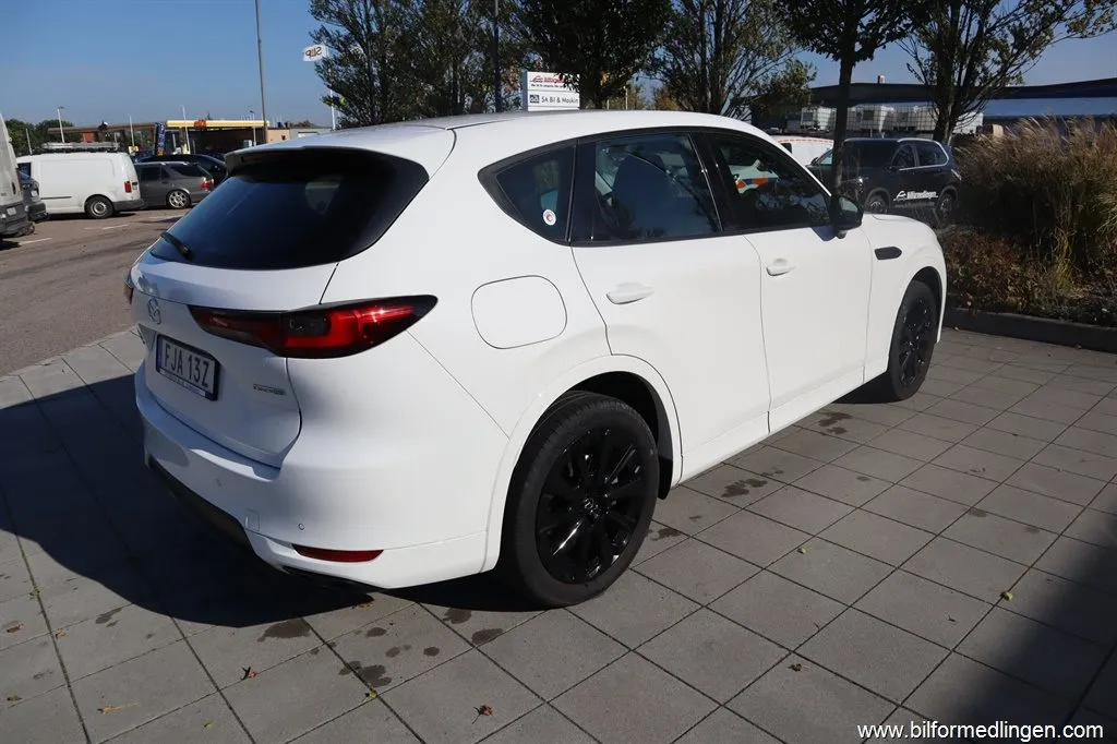 Mazda CX-60 2.5 Plug-In-Hybrid 327hk Aut 3.95% ränta Momsbil Drag Navi 1 Ägare, bild 3 av 12