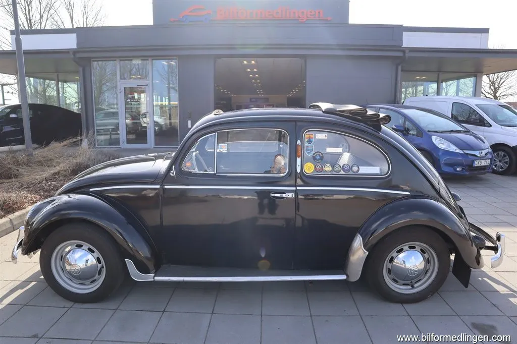 Volkswagen 1200 LIMOUSINE 1 1 30hk Soltak oval bubbla, bild 1 av 12