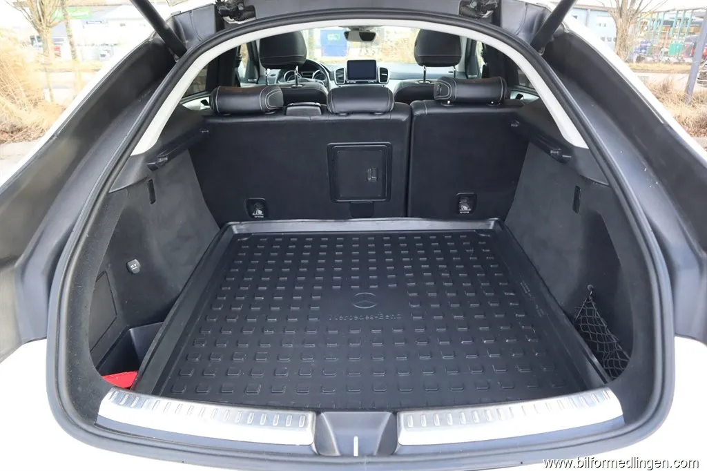 Mercedes-Benz GLE 350 d 4Matic 258hk Aut Panorama Harman/kardon Navi Drag Svensk, bild 12 av 12