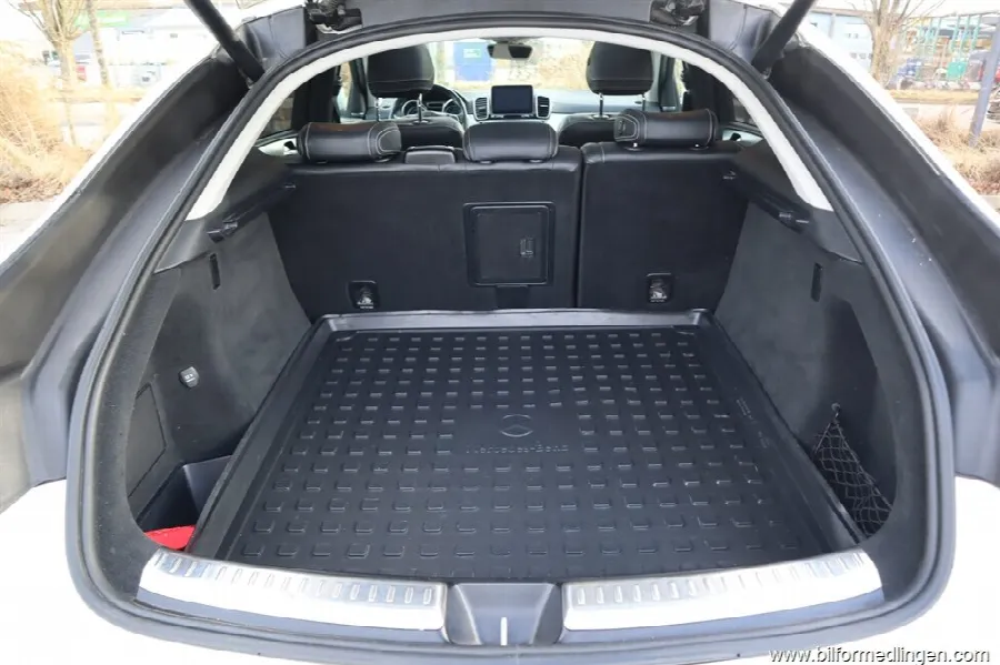 Mercedes-Benz GLE 350 d 4Matic 258hk Aut Panorama Harman/kardon Navi Drag Svensk, bild 12 av 12