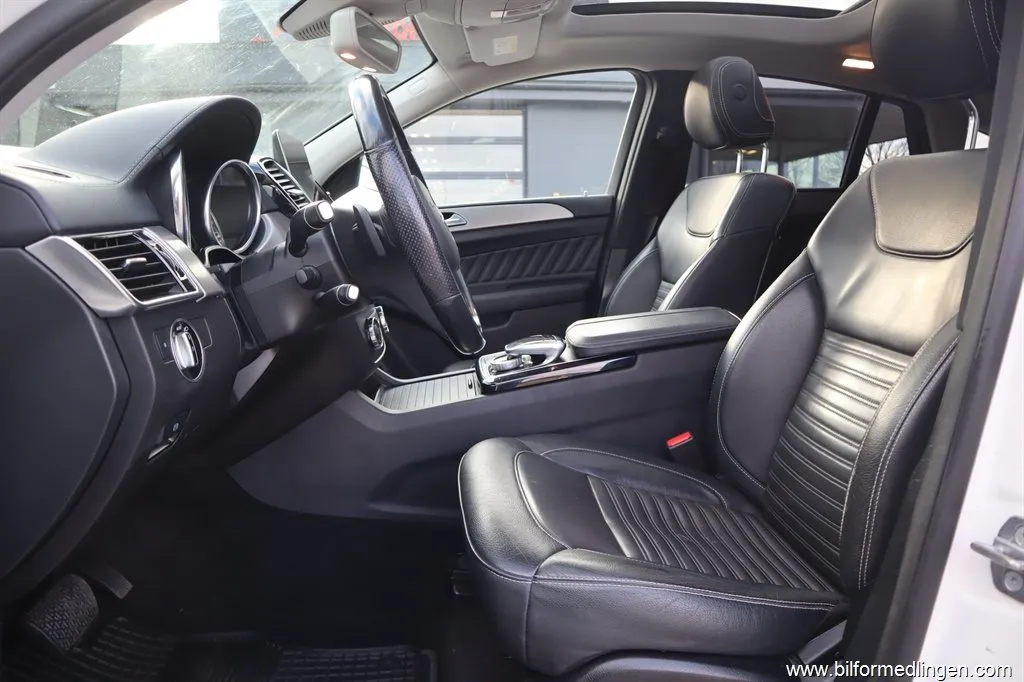 Mercedes-Benz GLE 350 d 4Matic 258hk Aut Panorama Harman/kardon Navi Drag Svensk, bild 4 av 12